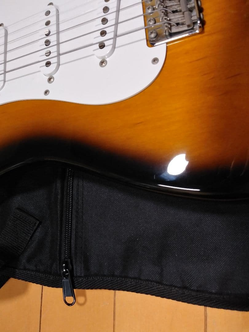 美品 Fender japan フェンダージャパン　ストラトキャスター　ST57