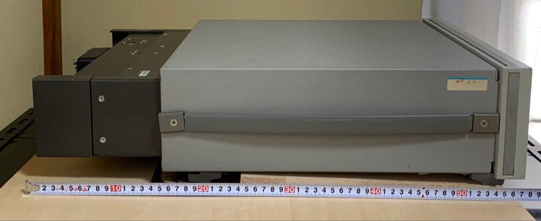 【横河・ヒューレット・パッカード】HP 8657B シンセサイズド標準信号発生器