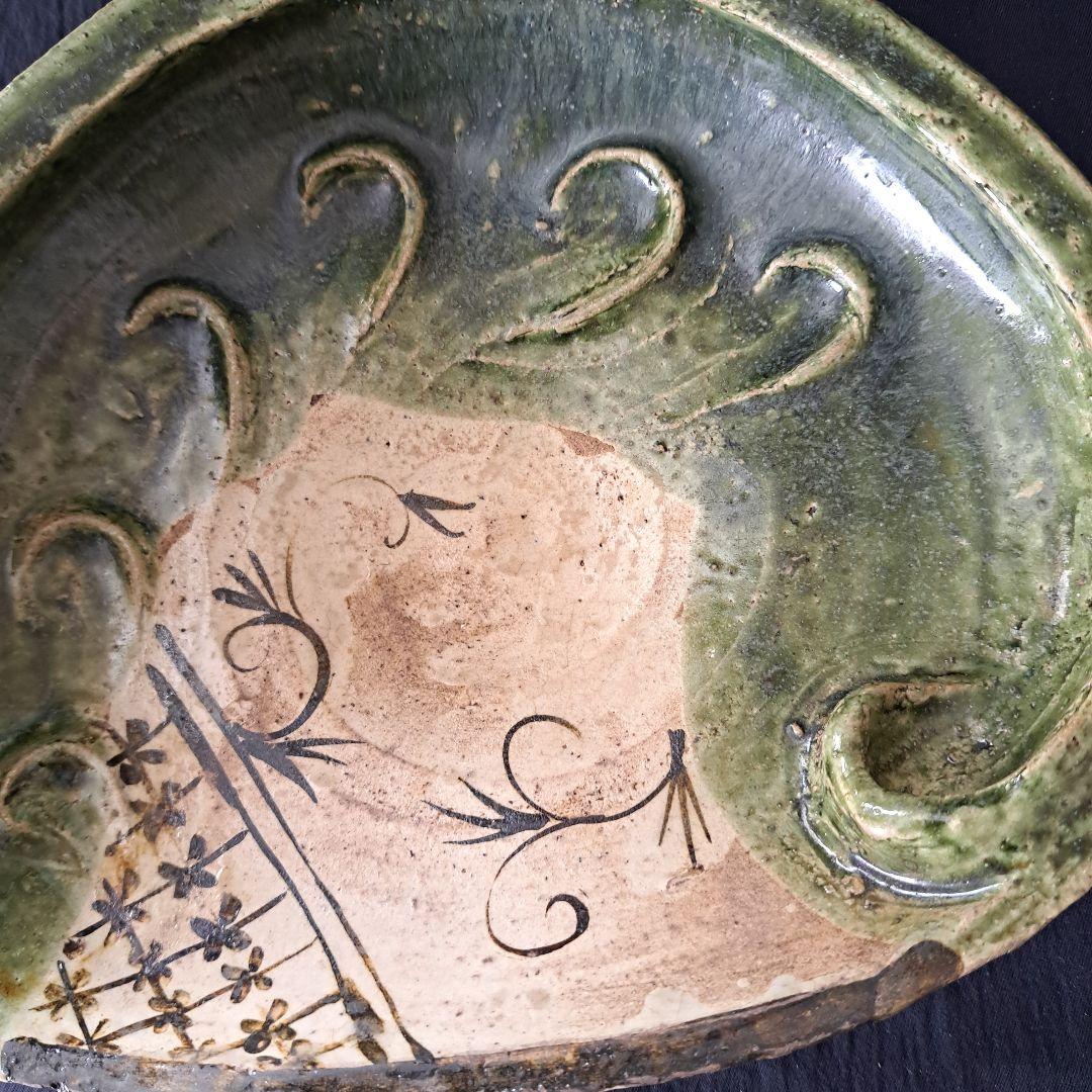 「織部(おりべ)焼 鮑(あわび)皿の用と美」緑釉皿(幅23cm) 骨董アンティー