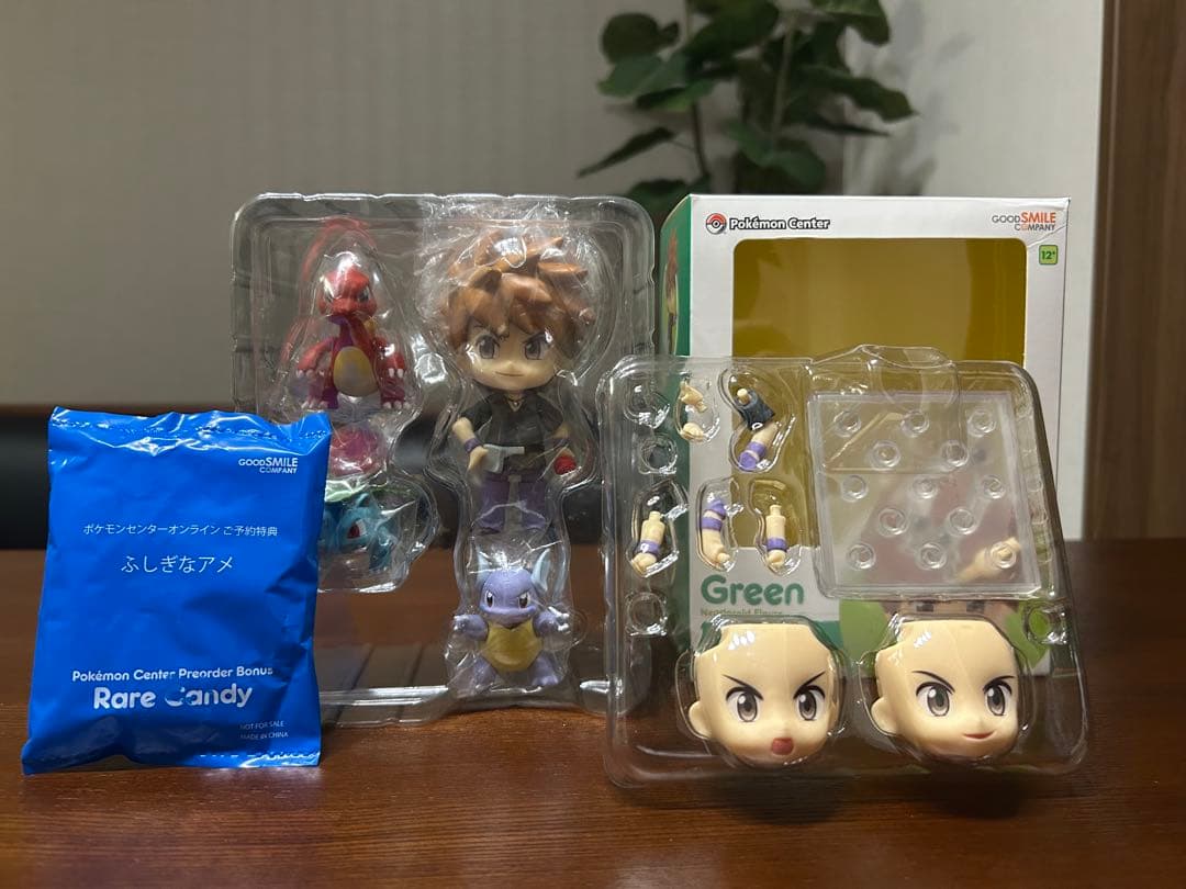 【限定値下げ】ポケットモンスター　ねんどろいど　レッド・グリーン