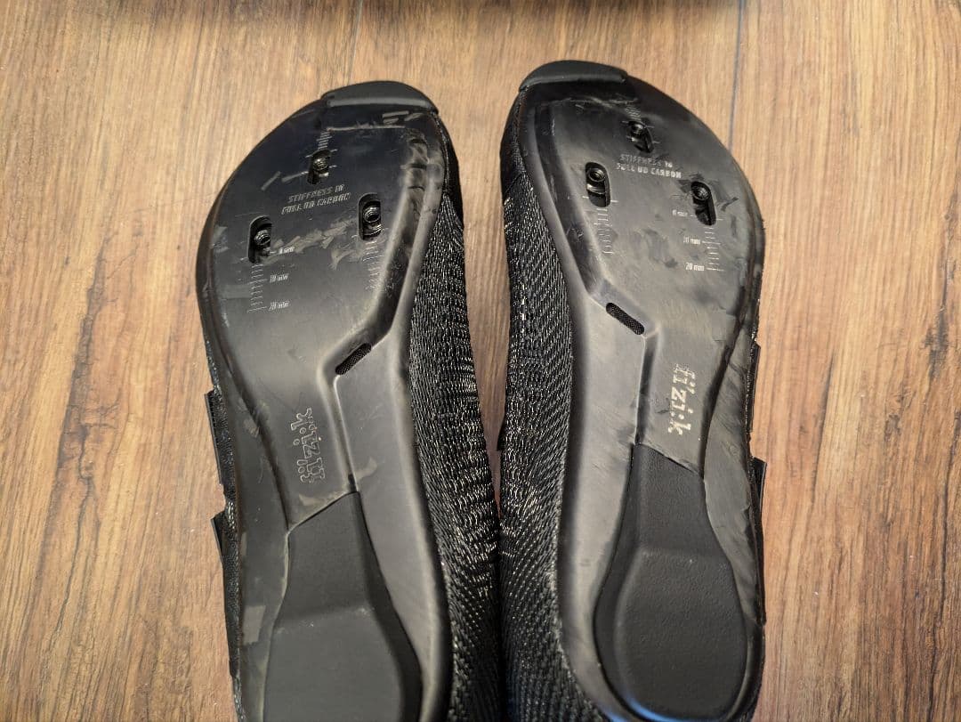 ウェア Fizik VENTO