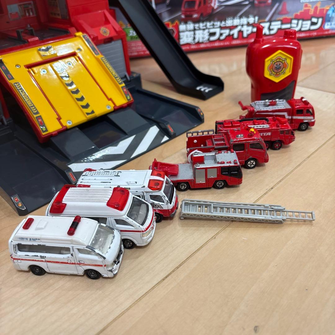 ファイヤーステーション踏切レールセット・トミカタウンまとめ売り