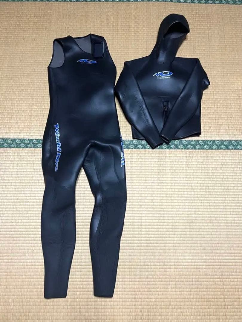 ネオプレン フルスーツ フード付き（サイズは画像に）