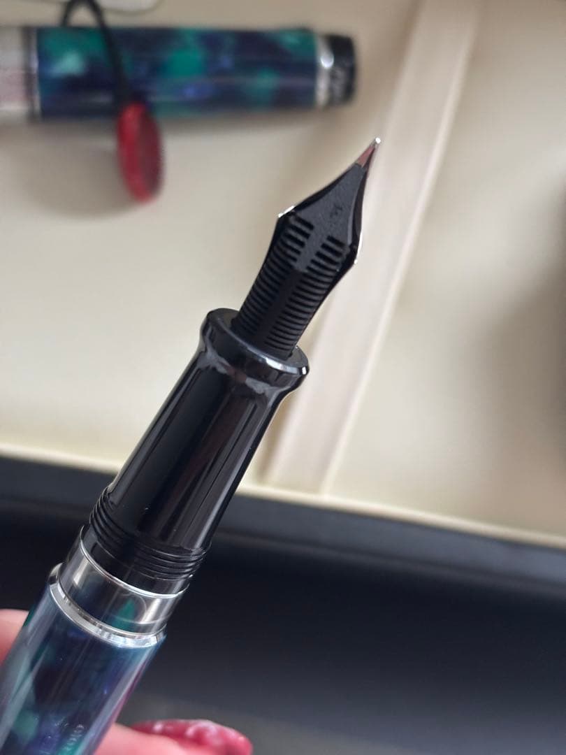 アウロラ万年筆　Optima 365 Fニブ　箱付きAurora 限定