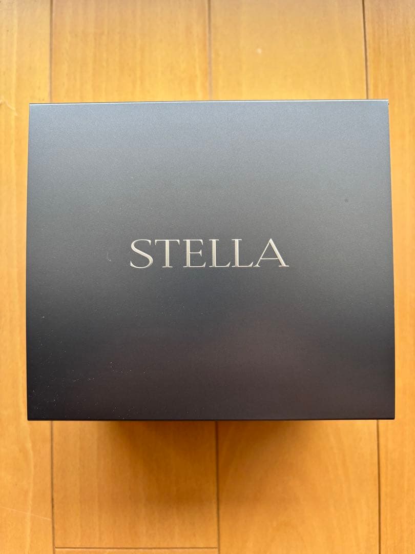 【新品未開封品】シマノ22 ステラ 3000MHGスピニングリール