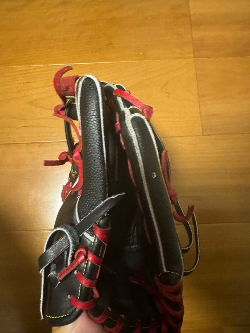 Wilson 軟式グローブ ブラック/レッド　87型