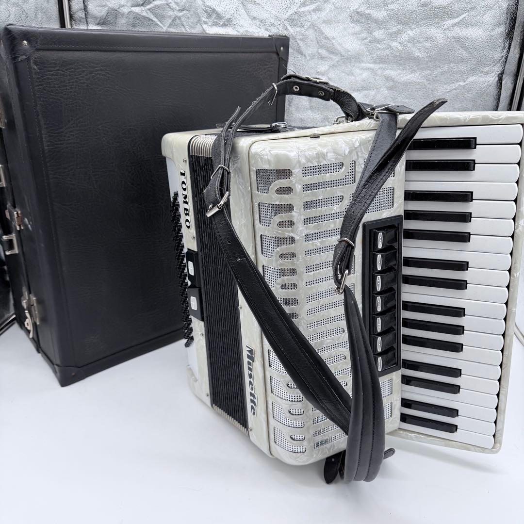 TOMBO　アコーディオン　J80C