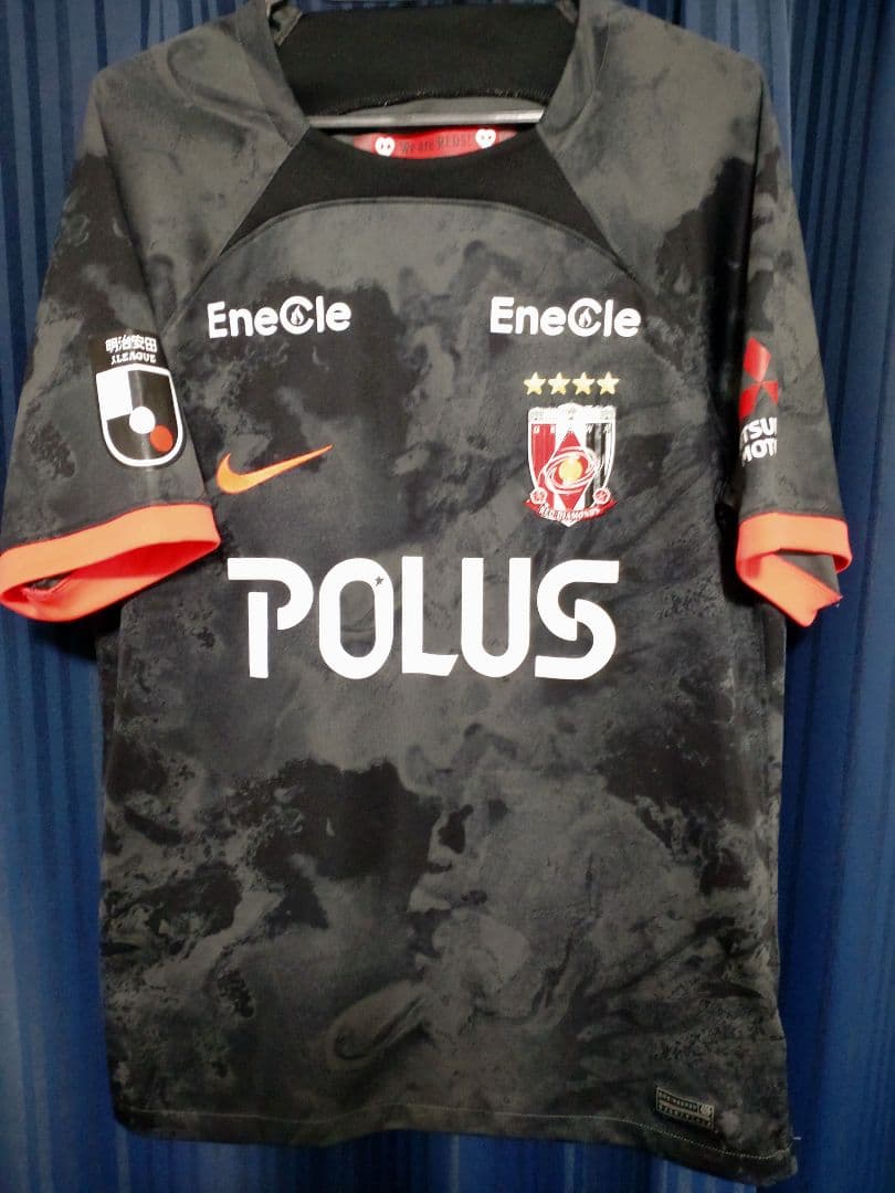 浦和レッズ　2024年　渡邊凌磨　ユニフォーム