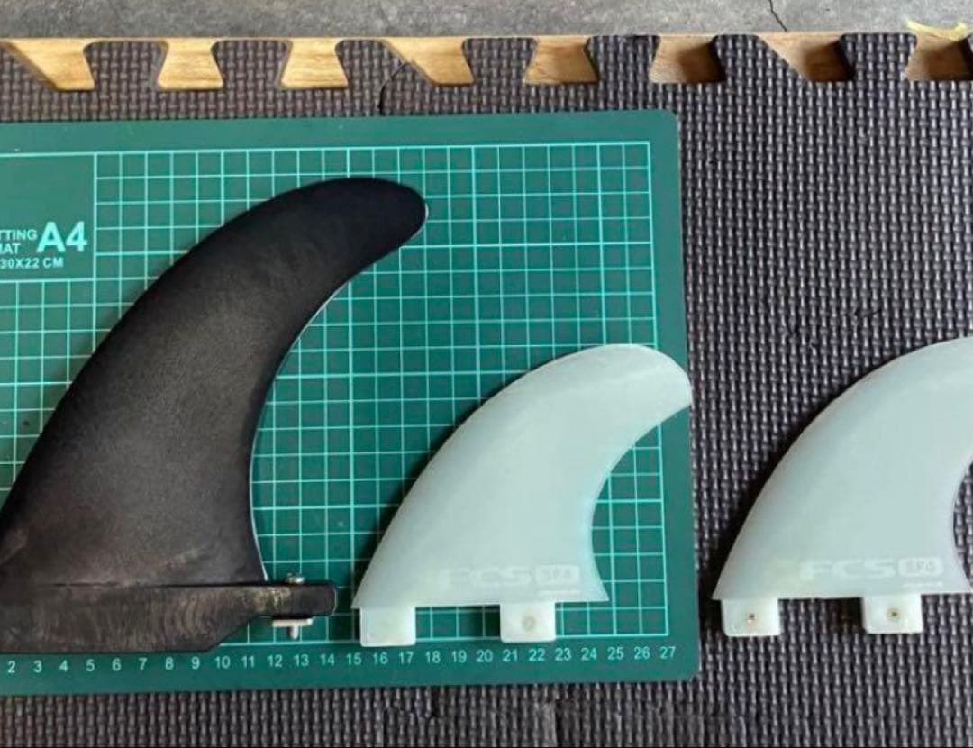 スリーウェザー サーフボード(7.2) 1回使用　ムサキラスポーツ