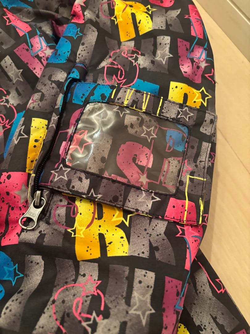 超美品！kissmark キスマーク　スノボウェア　スキーウェア　M ジャンバー