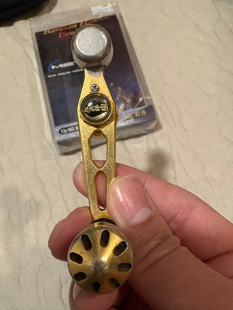 TOURNAMENT ISO 3000SHLD スピニングリール