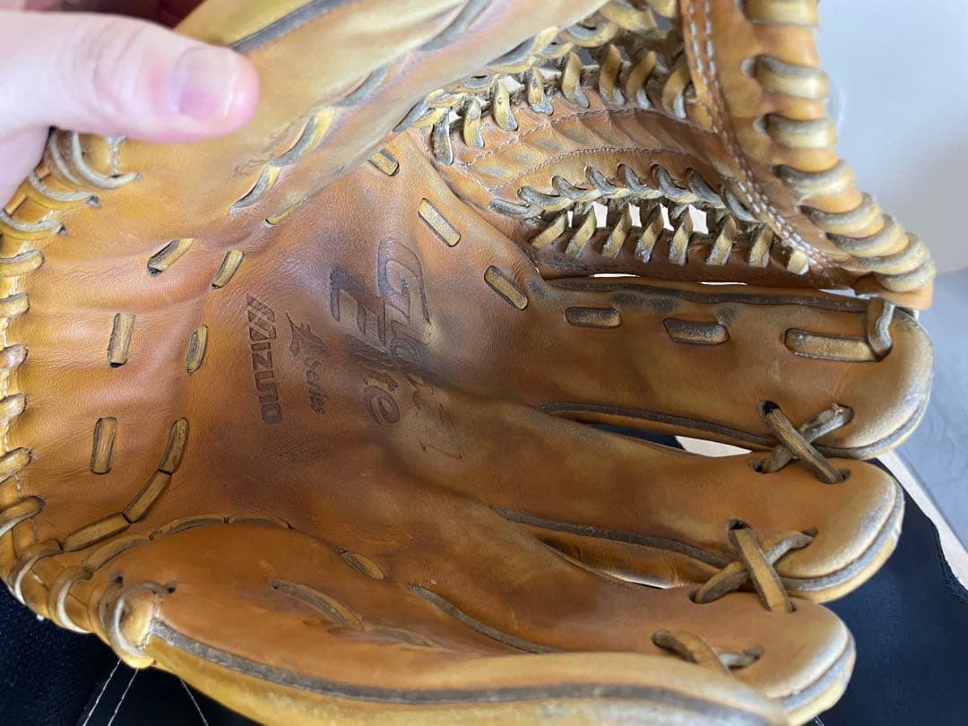 Mizuno Global Elite グローブ ブラウン