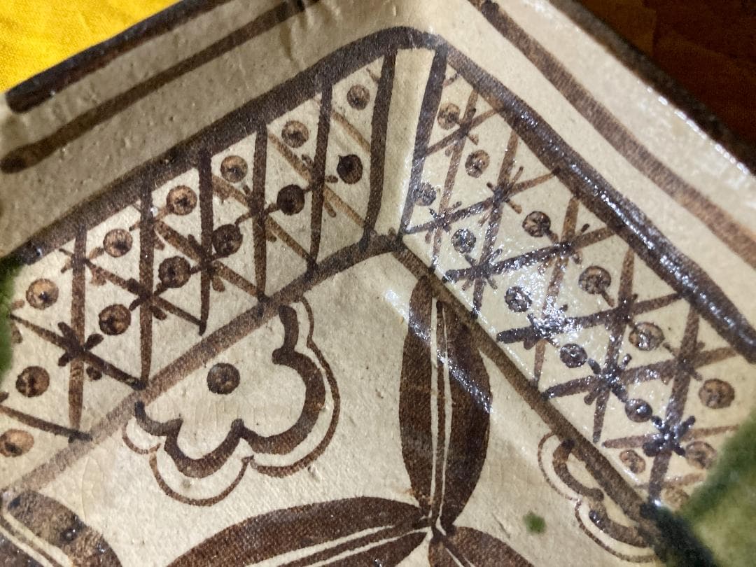 【値下げ】【真作保証】 瀧口喜兵爾 織部  四方鉢  共箱・共布