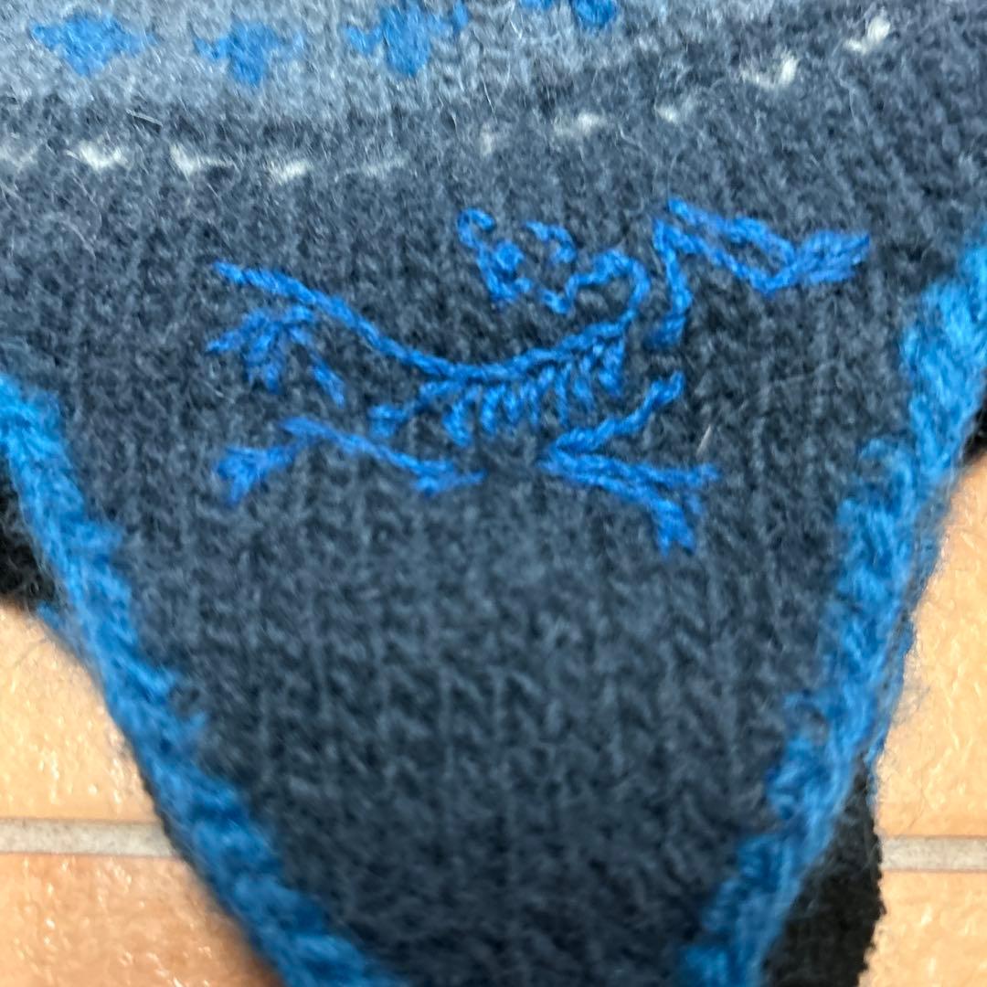 アークテリクス イヤーフラップ