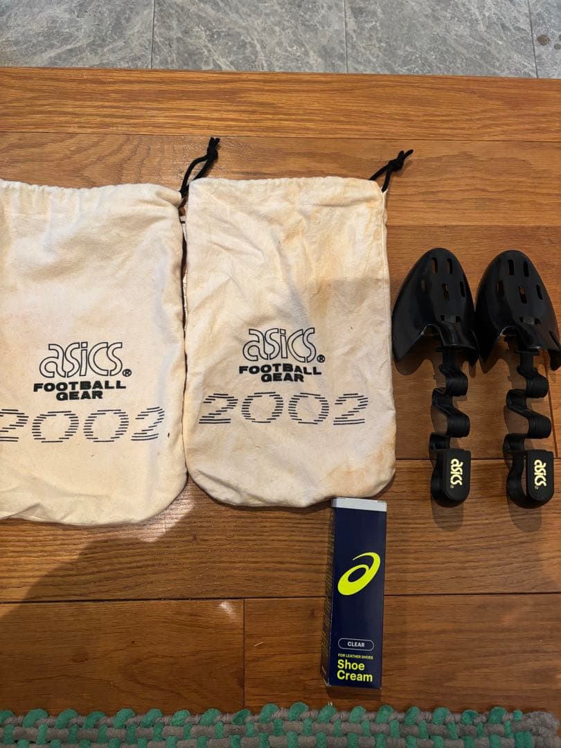 アシックス　27.5cmインジェクター2002