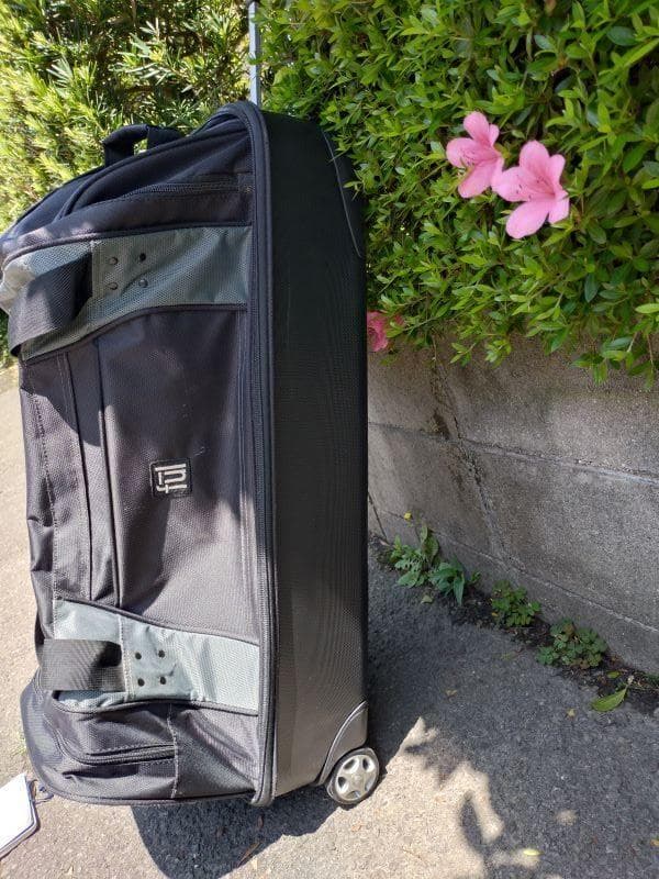 Y【中古品】FUL　キャリーバッグ　スーツケース　黒　S
