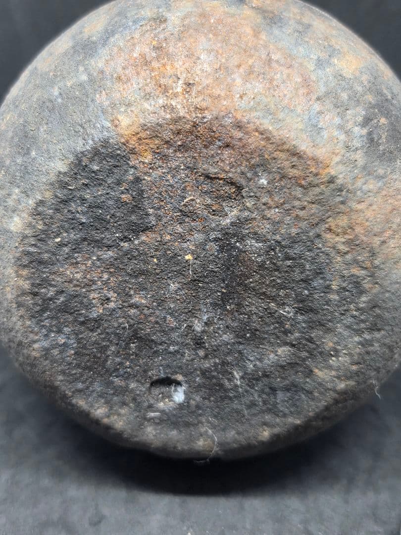 1*0様 龍文堂造 鉄瓶 鉄製 丸型鉄瓶 南部鉄器 急須　工芸品 金属工芸 囲炉