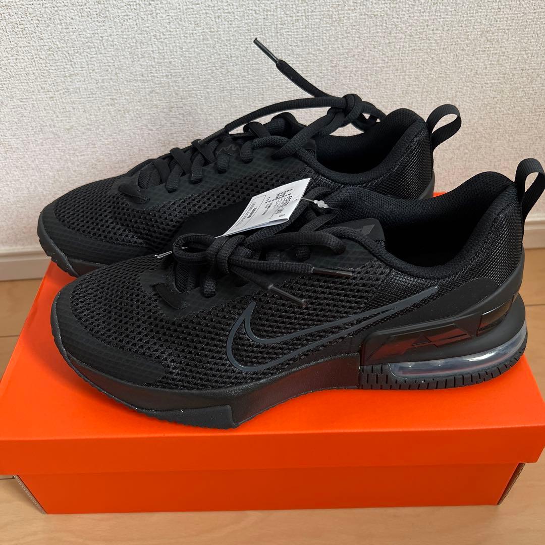 NIKE エアマックス　アルファ　トレーナー6