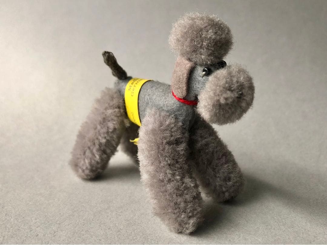 Steiff ポンポンプードル グレー