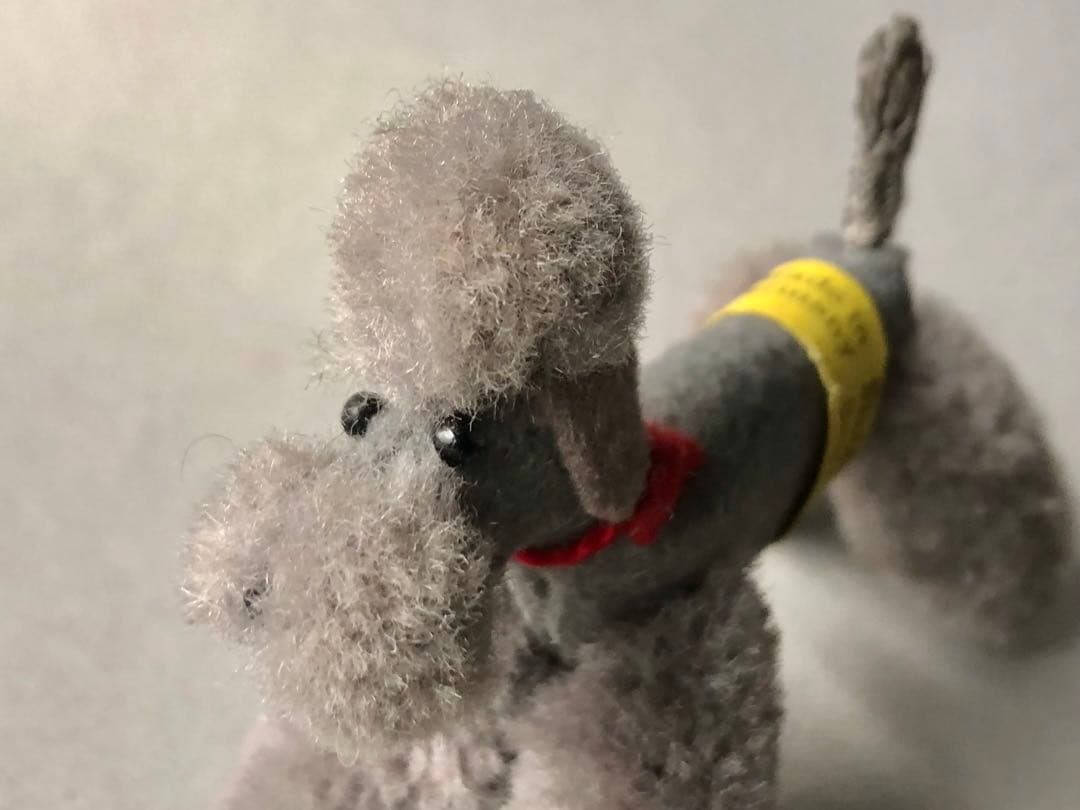 Steiff ポンポンプードル グレー