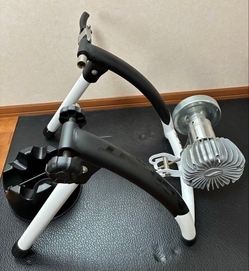 送料込⭐︎ジャイアント サイクロトロン フルード ST ロードバイク用ローラー