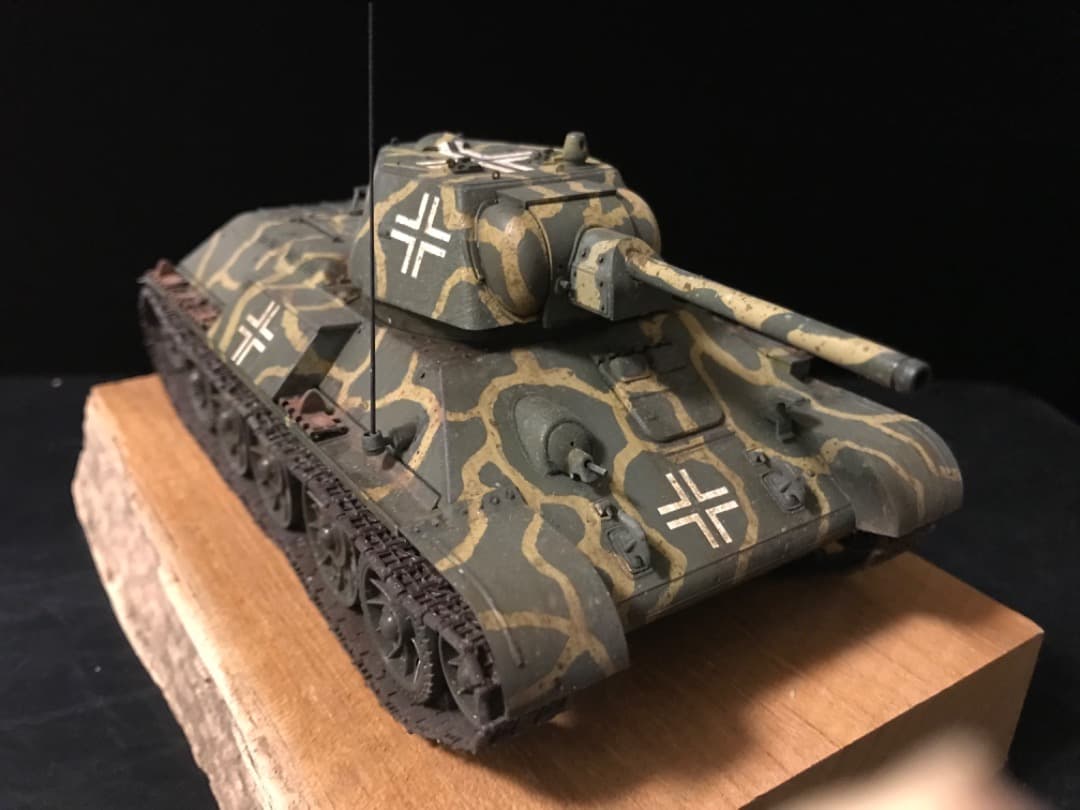 戦車　ドイツ軍　1/35 ICM 完成品　T-34