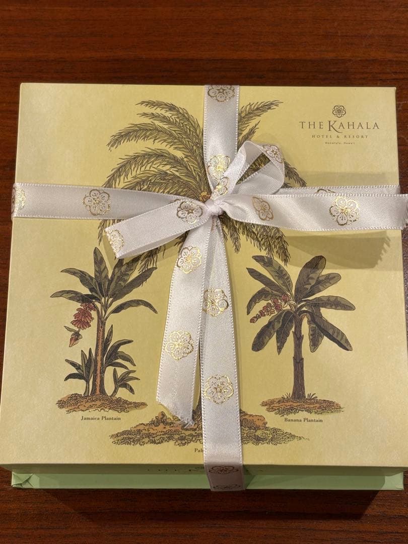 ハワイ カハラホテル マカダミアナッツチョコ 4フレーバー 大箱