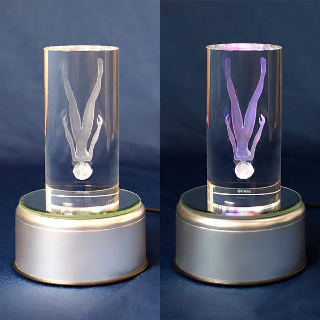 【完全未開封】EVA STORE メモリアルクリスタル 綾波レイ 修正台座付き