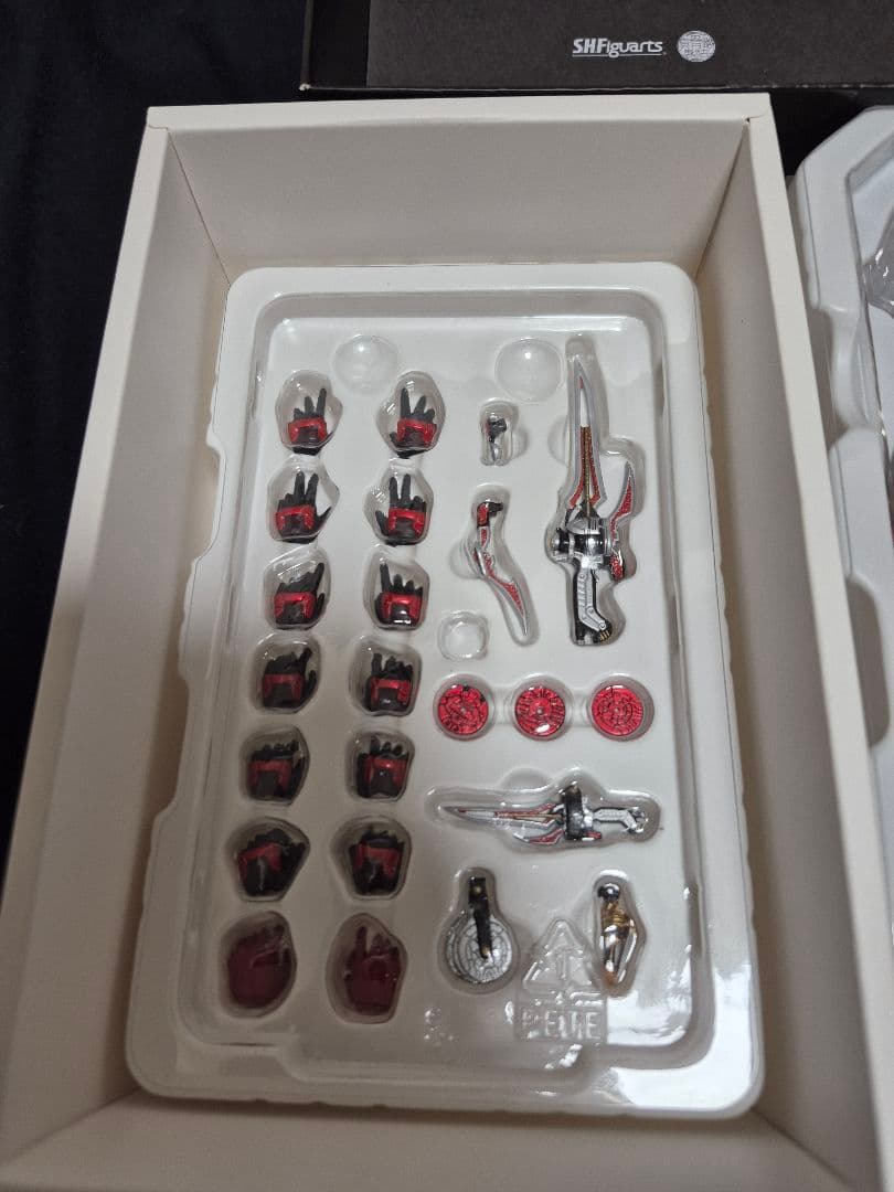 k*y様 BANDAI 仮面ライダー装甲響鬼 フィギュア 2個セット