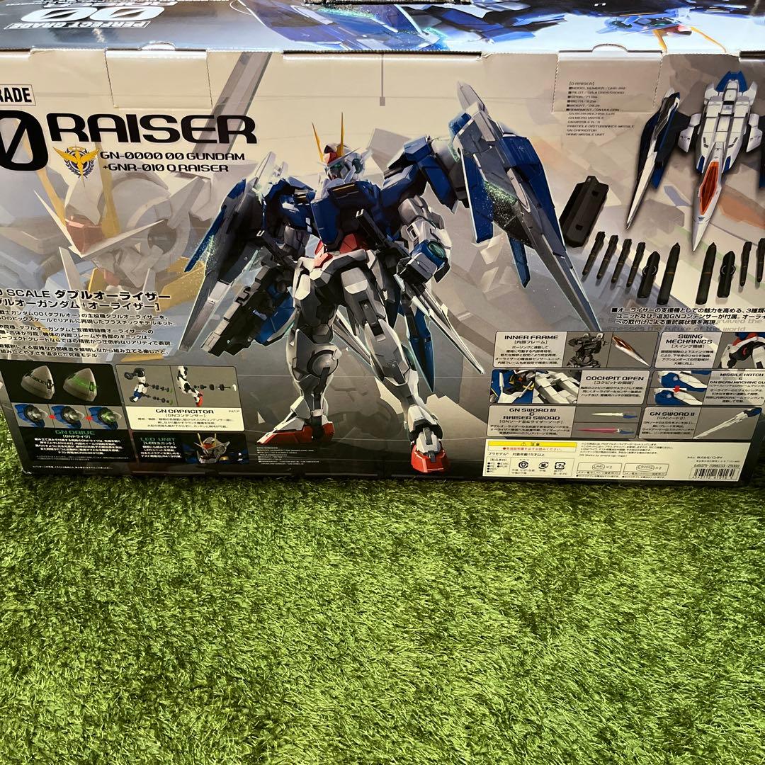 PG ダブルオーライザー　ダブルオーガンダム　+ オーライザー　組立途中品