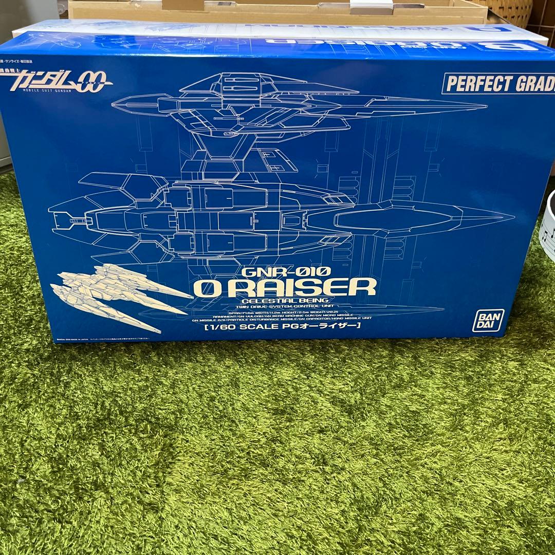 PG ダブルオーライザー　ダブルオーガンダム　+ オーライザー　組立途中品