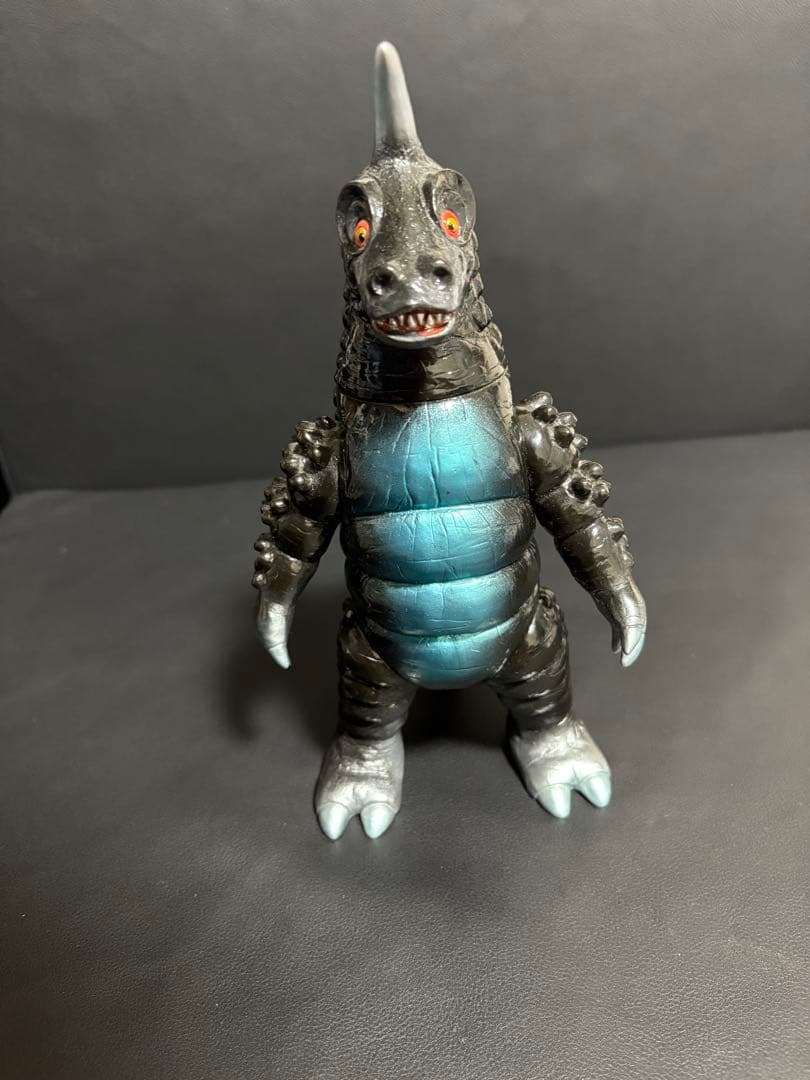 ブルマァク ブラックギラス　スタンダードサイズ　ウルトラマン　ポピー　ソフビ