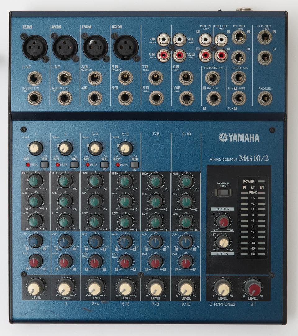 YAMAHA MG10/2 アナログミキサー