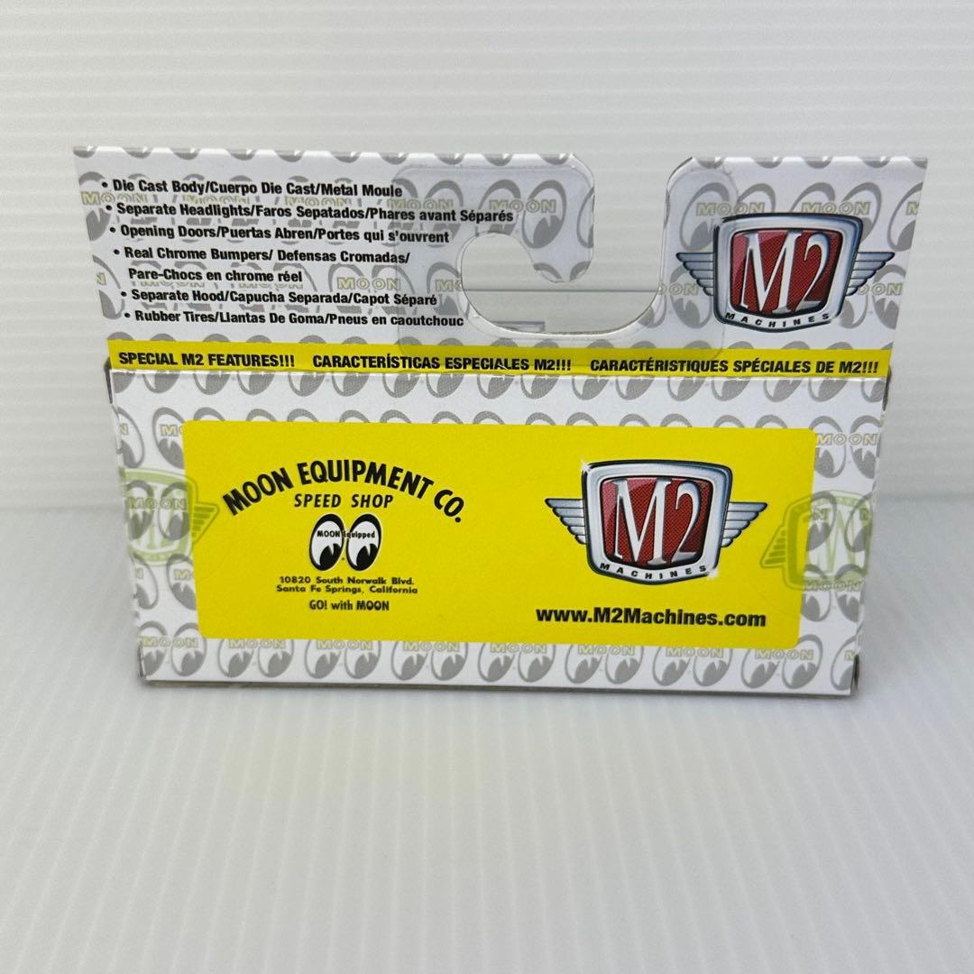 M2マシーン　アメリカ版　ムーンアイズ　バラクーダ　カマロ Z-28　2台セット
