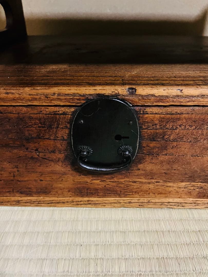 桐の古い収納棚 2段式 引き出し付き