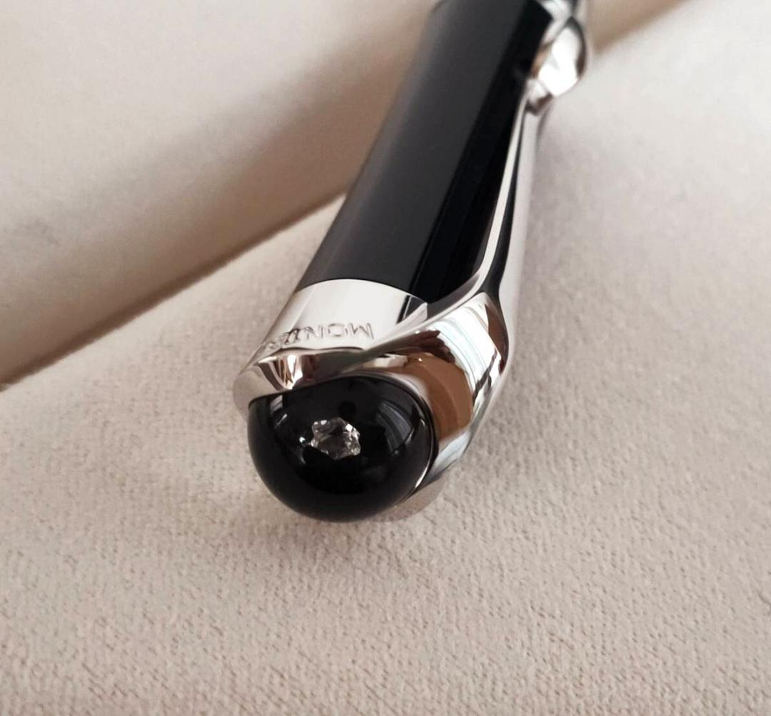 限定品 0.06ダイヤモンド　エトワール　ド　モンブラン プラチナ ボールペン