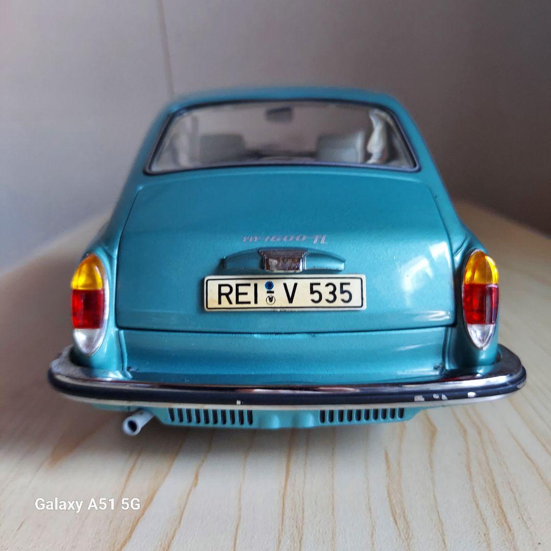 1/18 VW 1600 TL・1970 ミニチャンプス