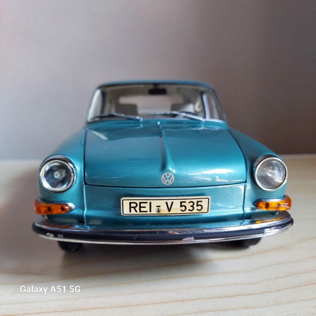 1/18 VW 1600 TL・1970 ミニチャンプス