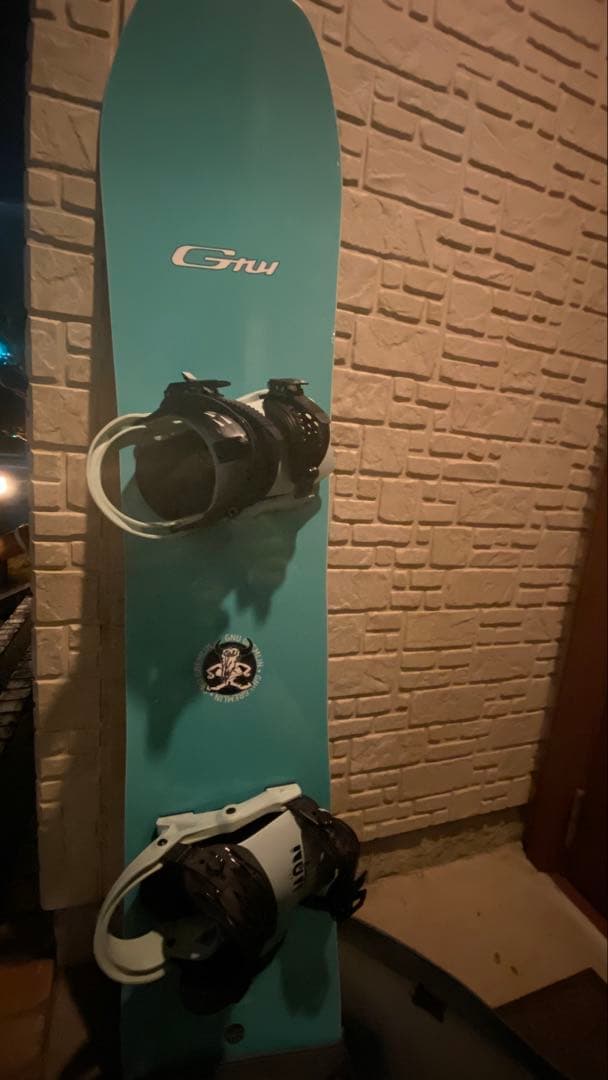 【2/2限定価格】25-26 GNU gremlin 144 板のみ