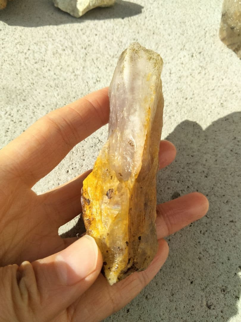 栃木県足尾銅山　紫水晶　アメジスト　国産水晶　国産鉱物　紫水晶　天然水晶