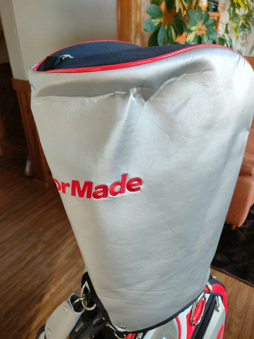 希少　テーラーメイド　キャディバッグ　tuned performanceⅡ