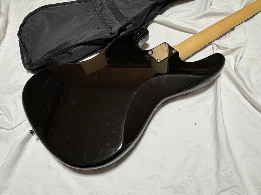 Legend エレキベース　JB タイプ　ソフトケース付き良品1916-01-1