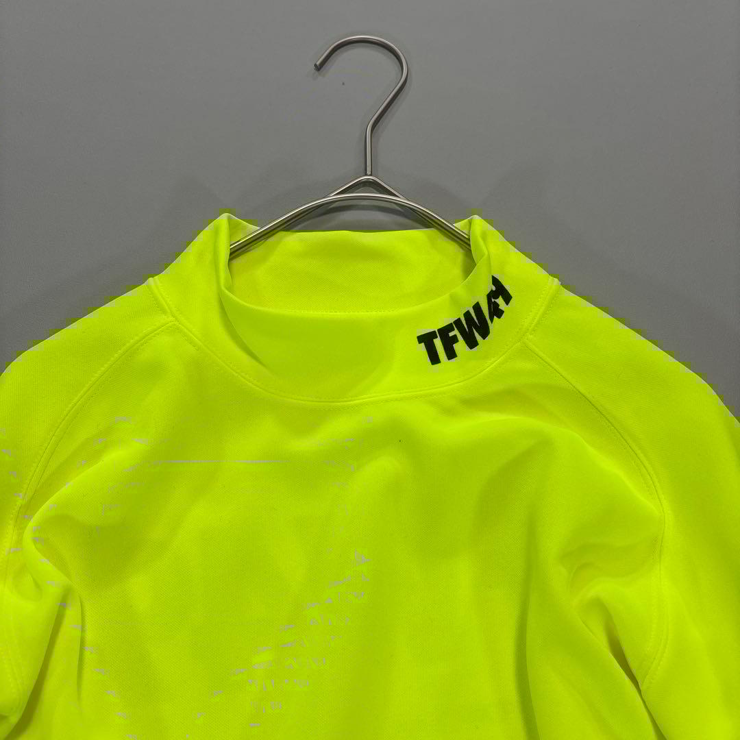 未使用品❗️TFW49 長袖モックネックシャツ　蛍光イエロー　サイドメッシュ　L