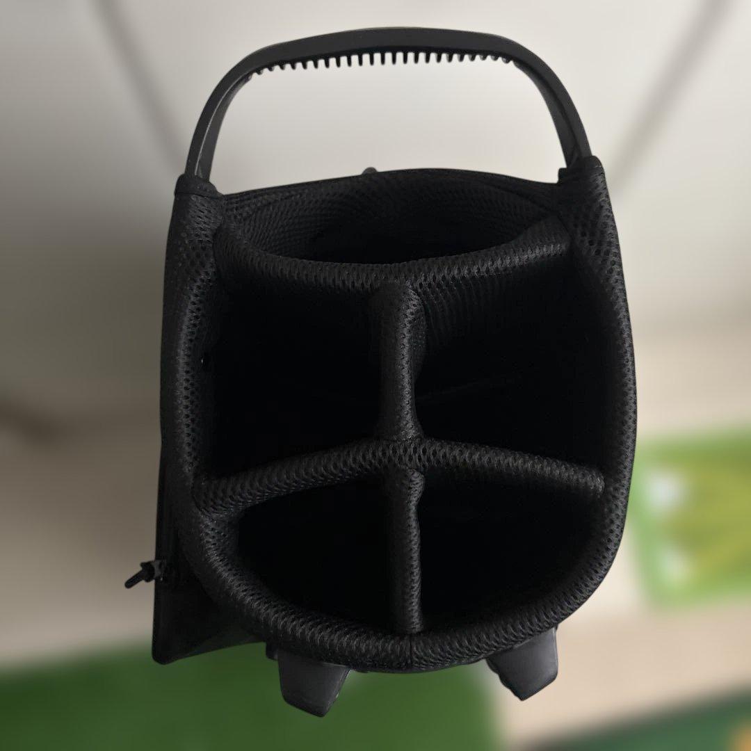 り*ー様 送料込み！LoudMouth 黒 キャディバッグ スタンド付き