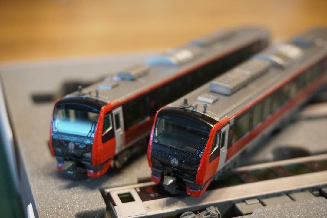 KATO製 HB-E300系　「海里」ラッピング仕様　4両編成セット