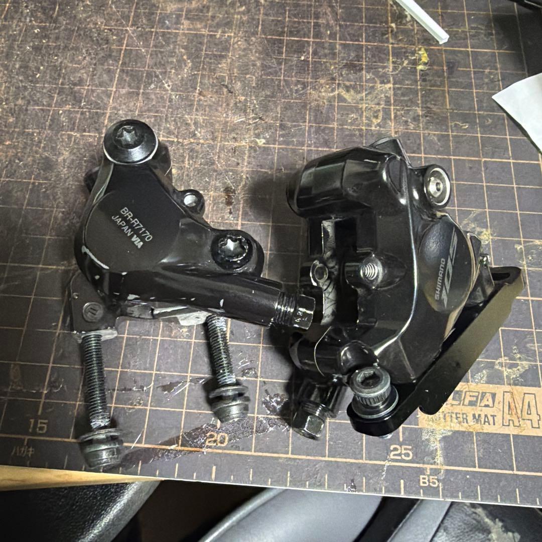 Shimano 105di2 st-l、r r7170 ブレーキ