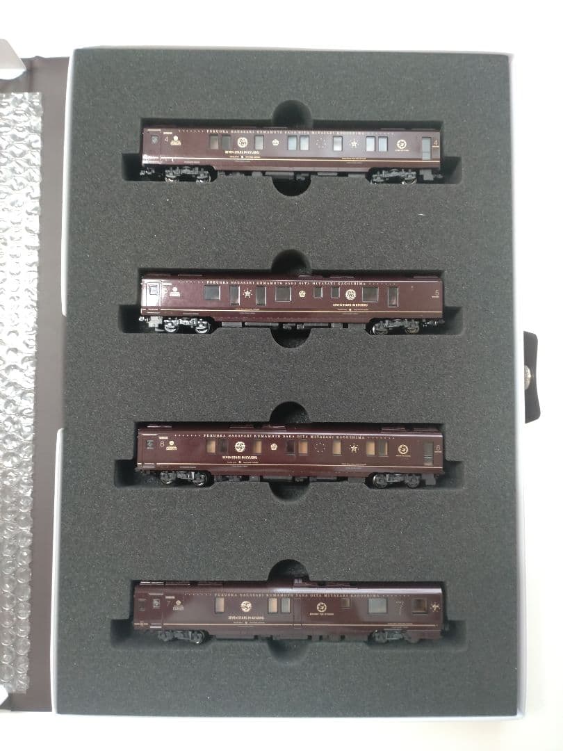 KATO クルーズトレイン ななつ星 in 九州 Nゲージ