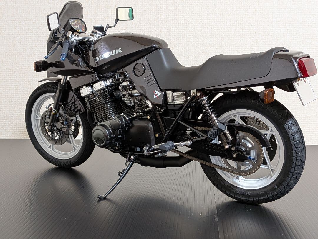 【メル64289】タミヤ 1/6 スズキ GSX1100Sカタナ【完成品】