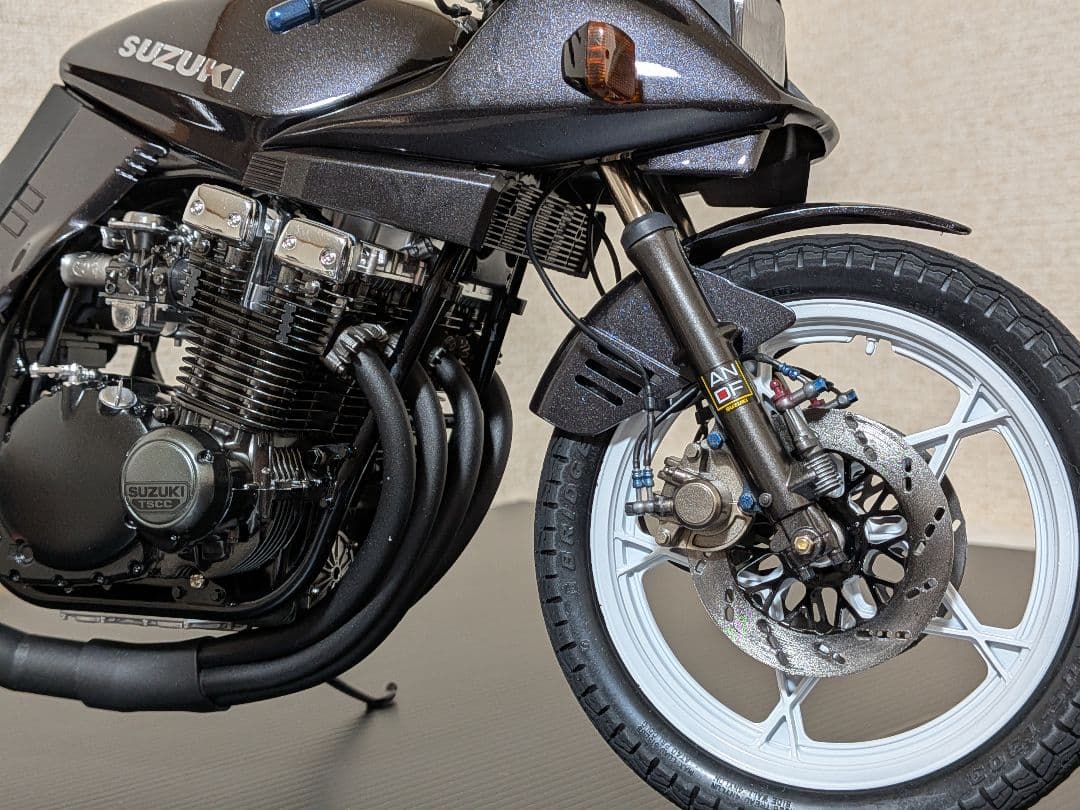 【メル64289】タミヤ 1/6 スズキ GSX1100Sカタナ【完成品】