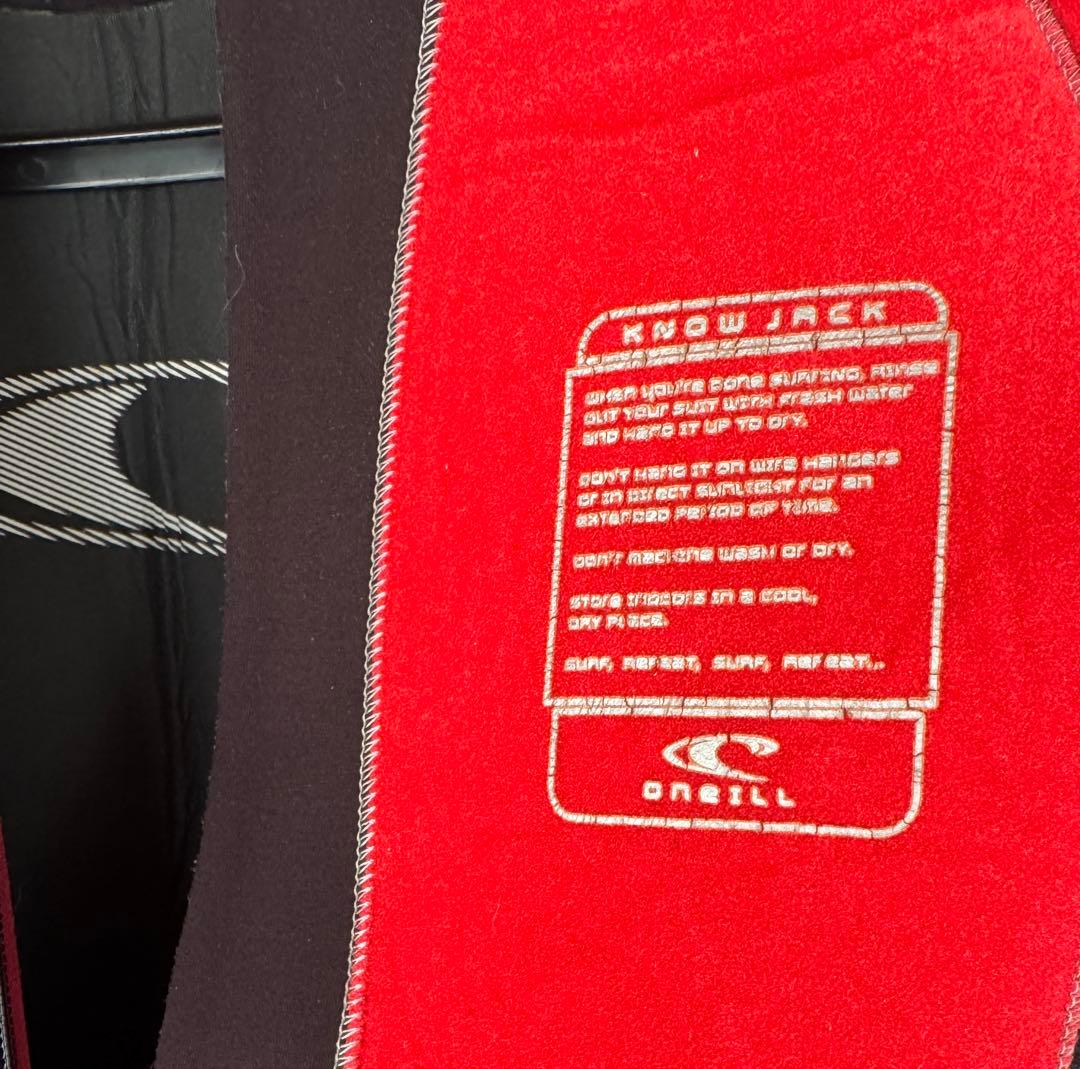 【美品】O'Neill ウェットスーツ 　『セミドライ』5/3mm日本製　裏起毛